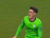 过于激动！切尔西门将凯帕滑跪入场庆祝夺冠