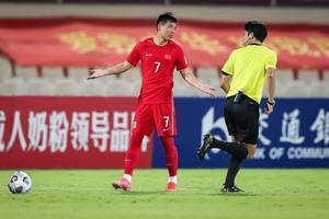 国足在世预赛与沙特有过5次交手,战绩4胜1平保持不败