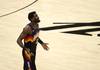 名记：太阳和艾顿截止日前未达成续约 后者明年将成受限自由球员