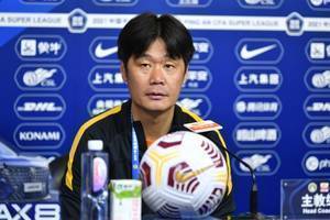 李霄鹏:山东一直是我的家,希望外援下一场比赛能回来