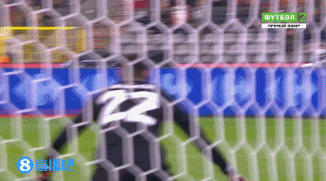 比利时1-0领先！卡拉斯科打门被扑出，本特克门前补射得手