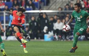 韩媒:韩国前锋李昇祐接近加盟水原FC