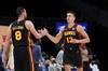 高效替补!加里纳利&博格丹共19投12中 合砍33分5板3助2断