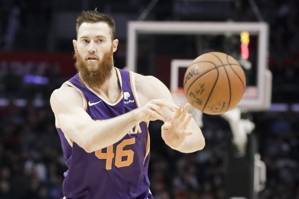 名记:自由球员贝恩斯将签约NBL布里斯班子弹两年 含NBA跳出条款